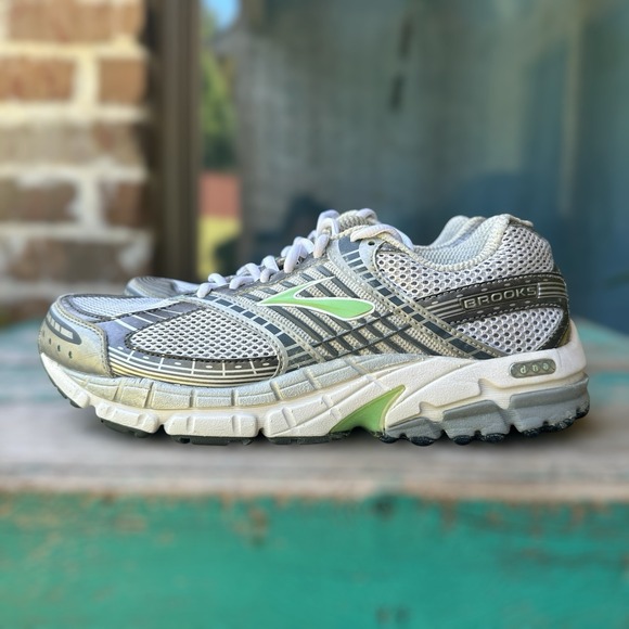 Brooks Ariel DNA MoGo Running Shoes Women 10M Green Silver  Afternmarket Insoles - Picture 1 of 13